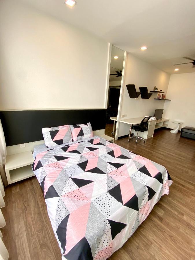 Landmark Residence 2, Studio For 2 Pax, High Floor, Nice View, Free Parking, Budget Stay Kajang Dış mekan fotoğraf